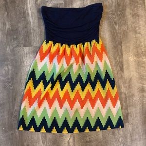 Boutique strapless chevron dress